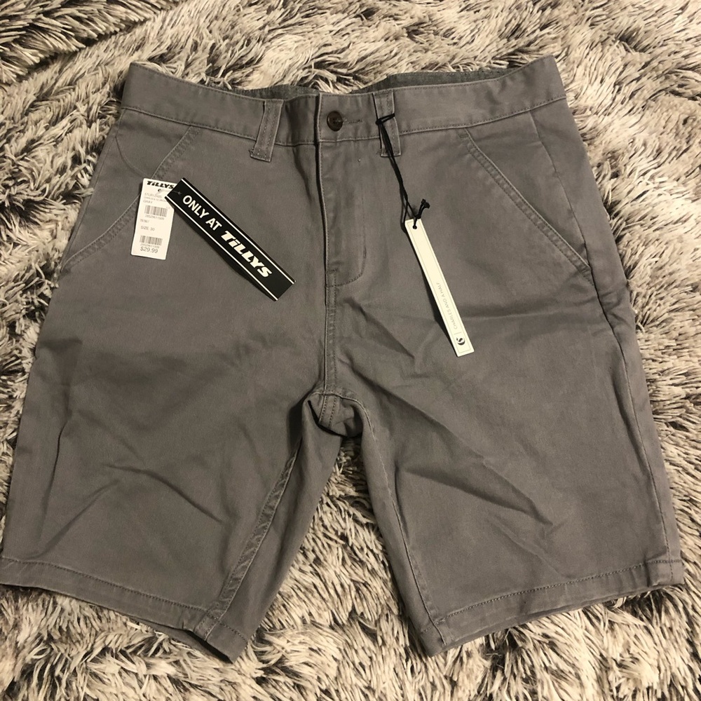 Tilly’s Gray Shorts Size 30